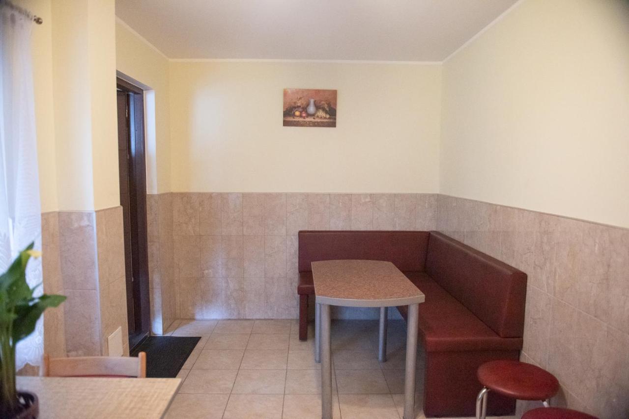 Ramybes Sala Hotel Palanga Buitenkant foto