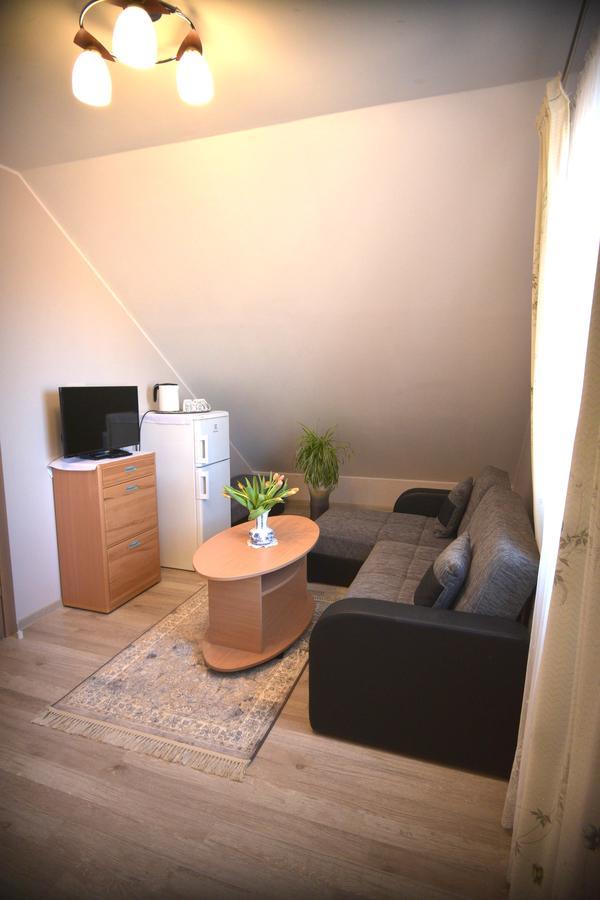 Ramybes Sala Hotel Palanga Buitenkant foto