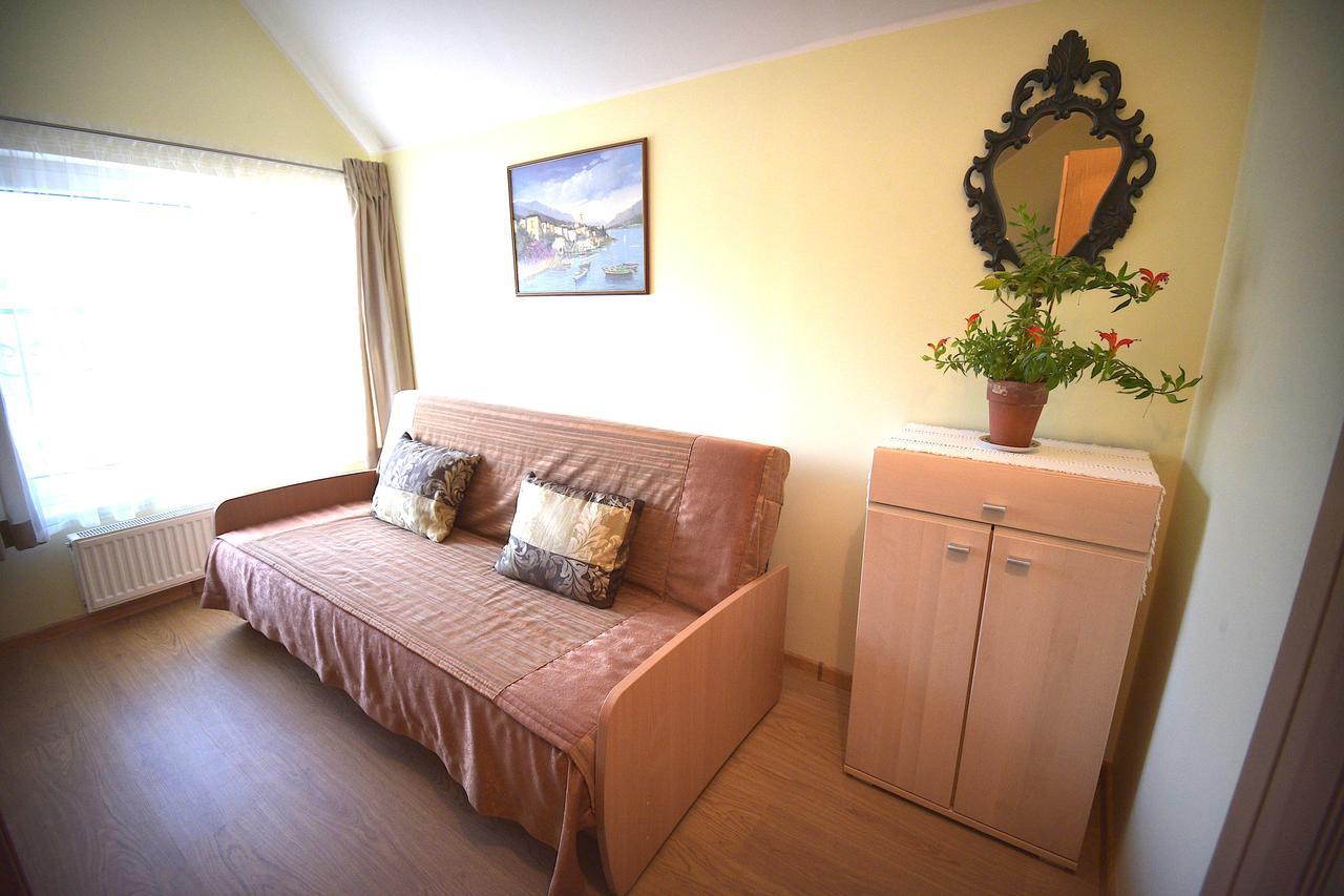 Ramybes Sala Hotel Palanga Buitenkant foto