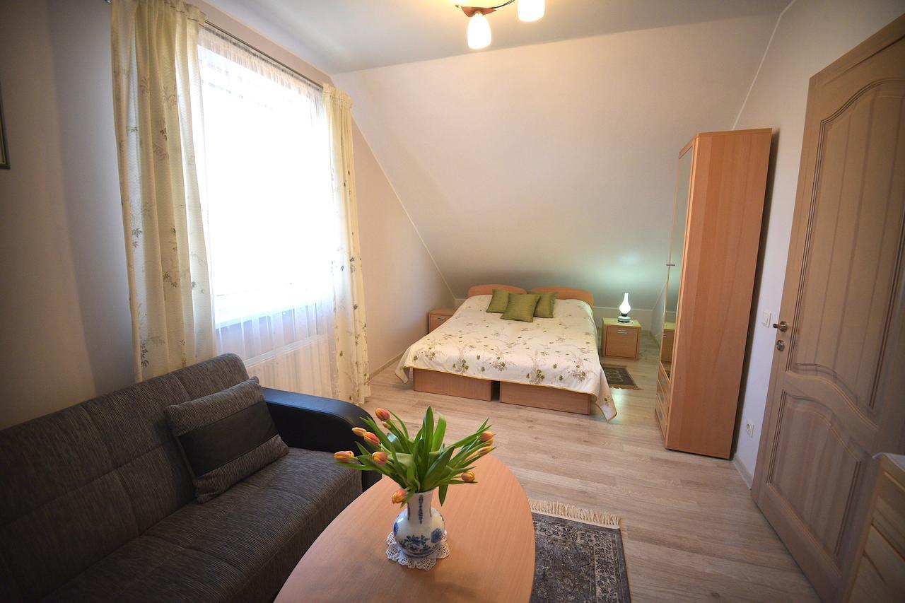 Ramybes Sala Hotel Palanga Buitenkant foto