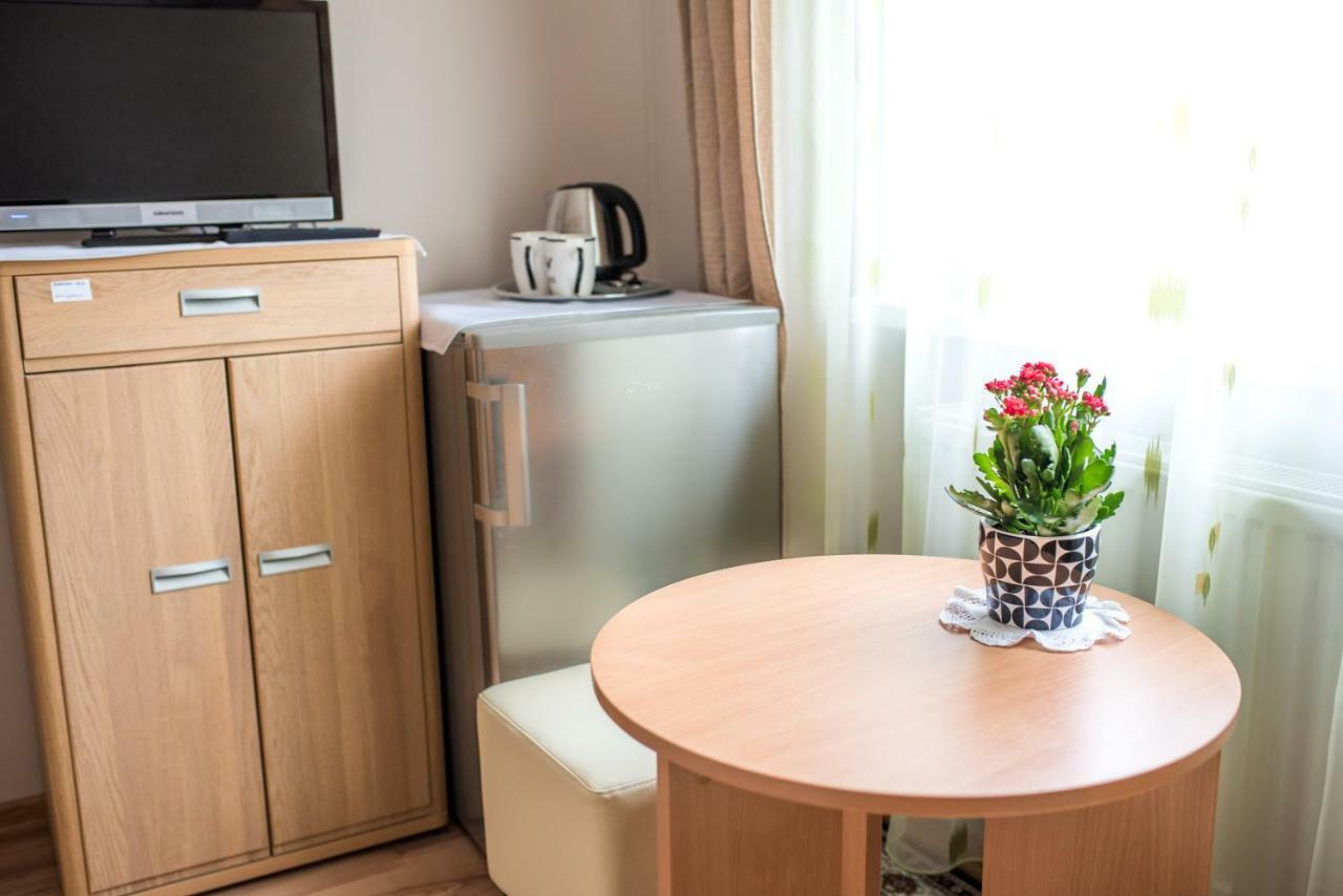 Ramybes Sala Hotel Palanga Buitenkant foto